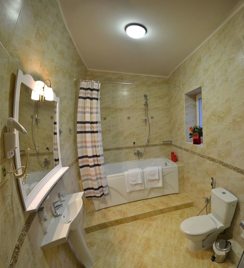 Отель Отель Ажур Одесса-43