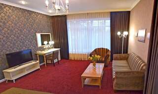 Отель Отель Ажур Одесса Люкс-2