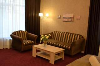 Отель Отель Ажур Одесса Люкс-6