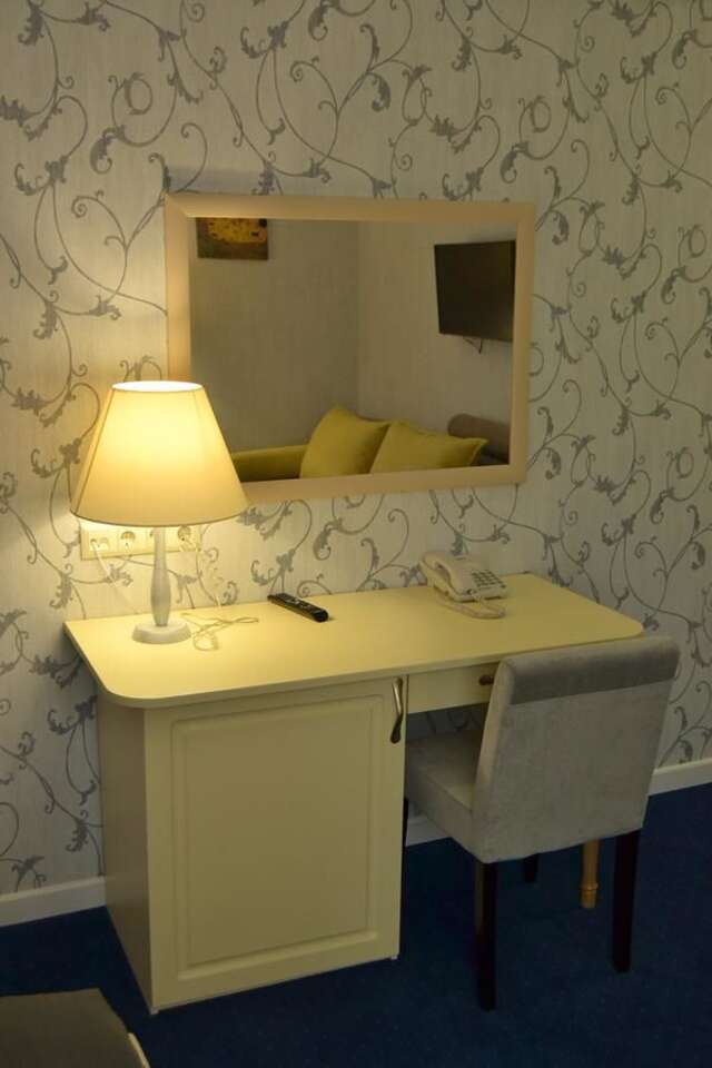 Отель Отель Ажур Одесса-40